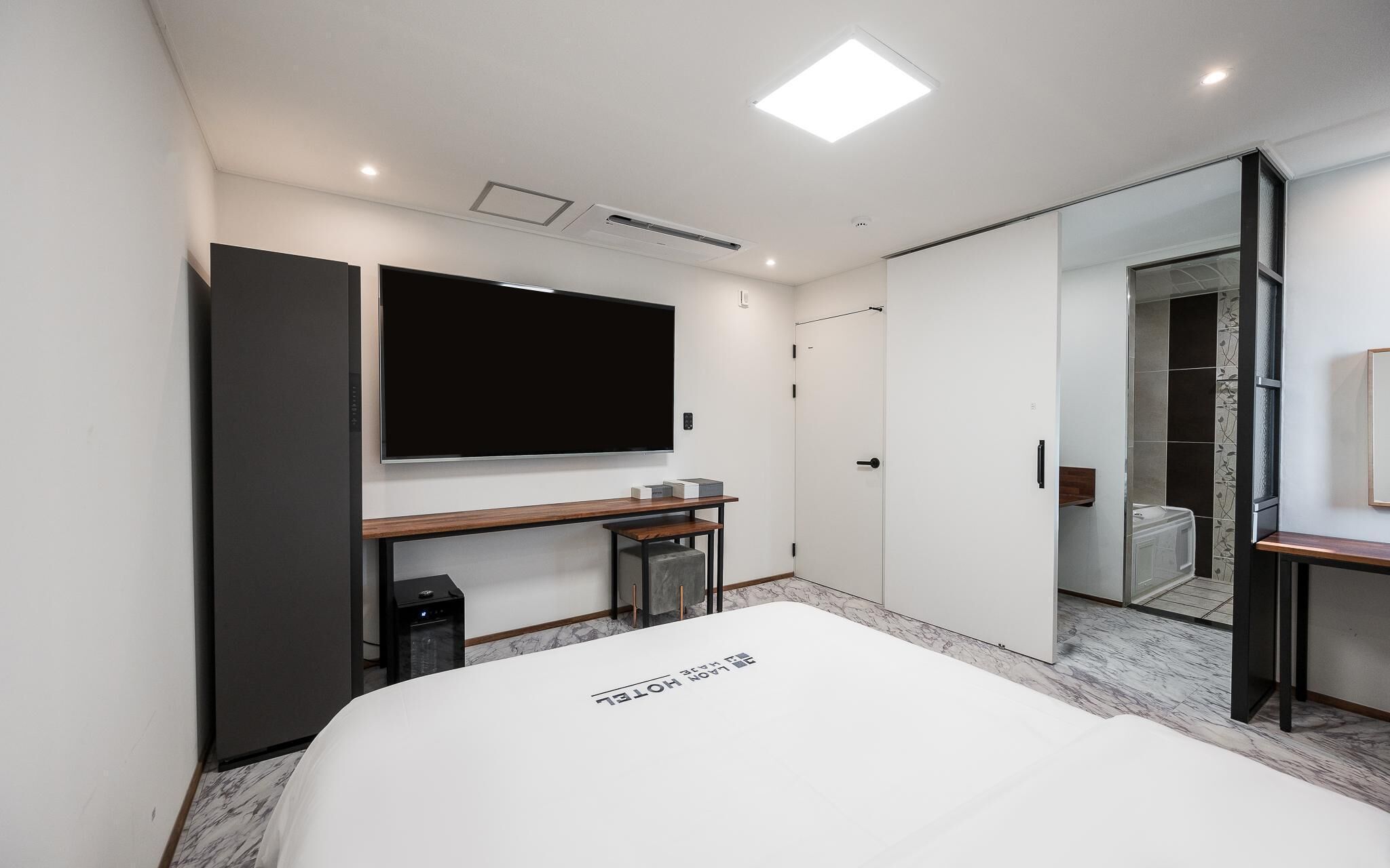 Gunsan Raonhaje Hotel