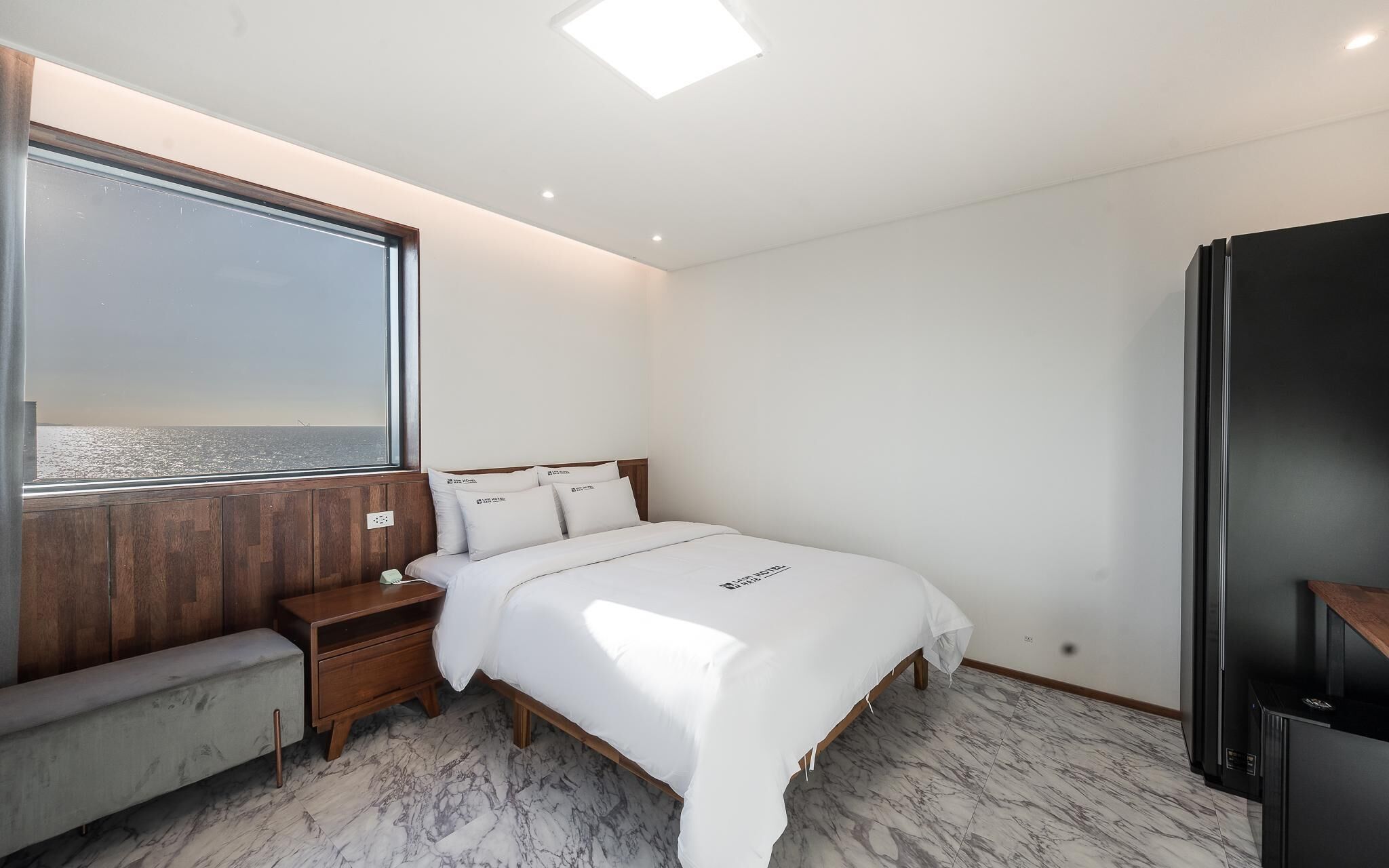 Gunsan Raonhaje Hotel