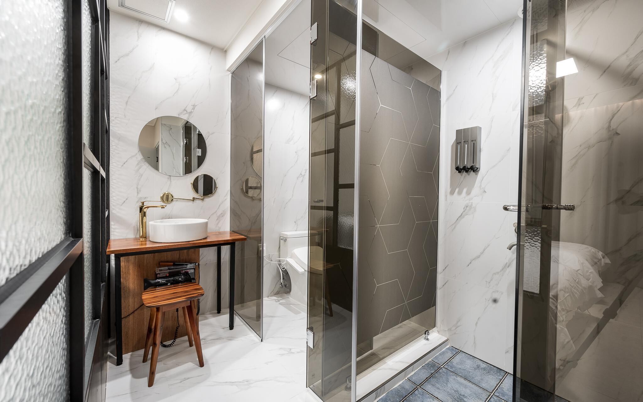 Gunsan Raonhaje Hotel