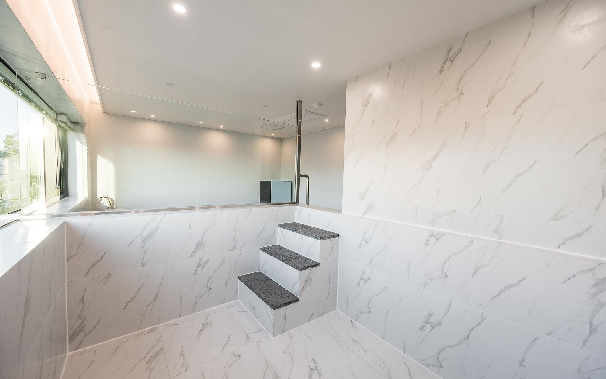 Gunsan Raonhaje Hotel