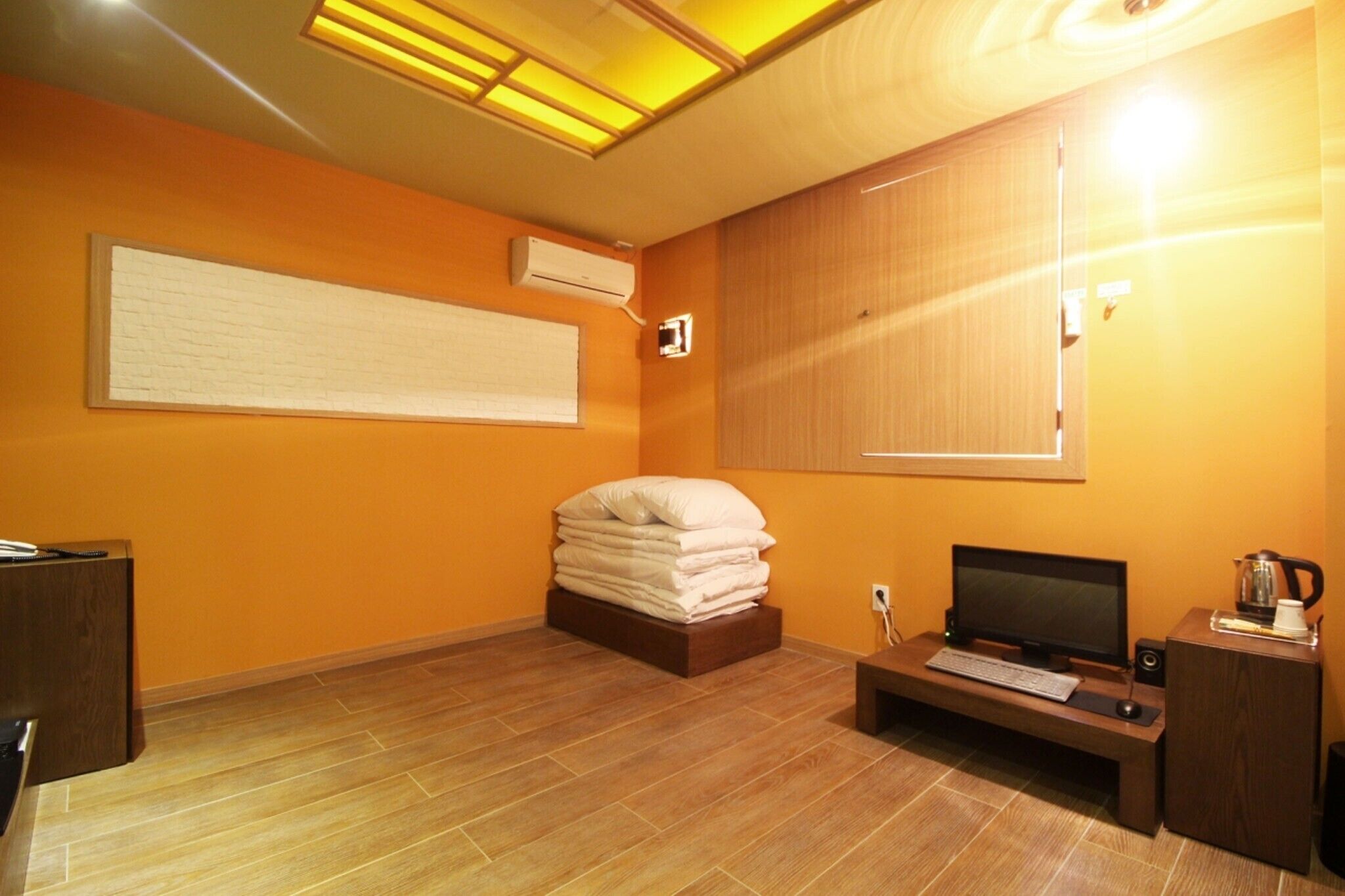 Gunsan W2