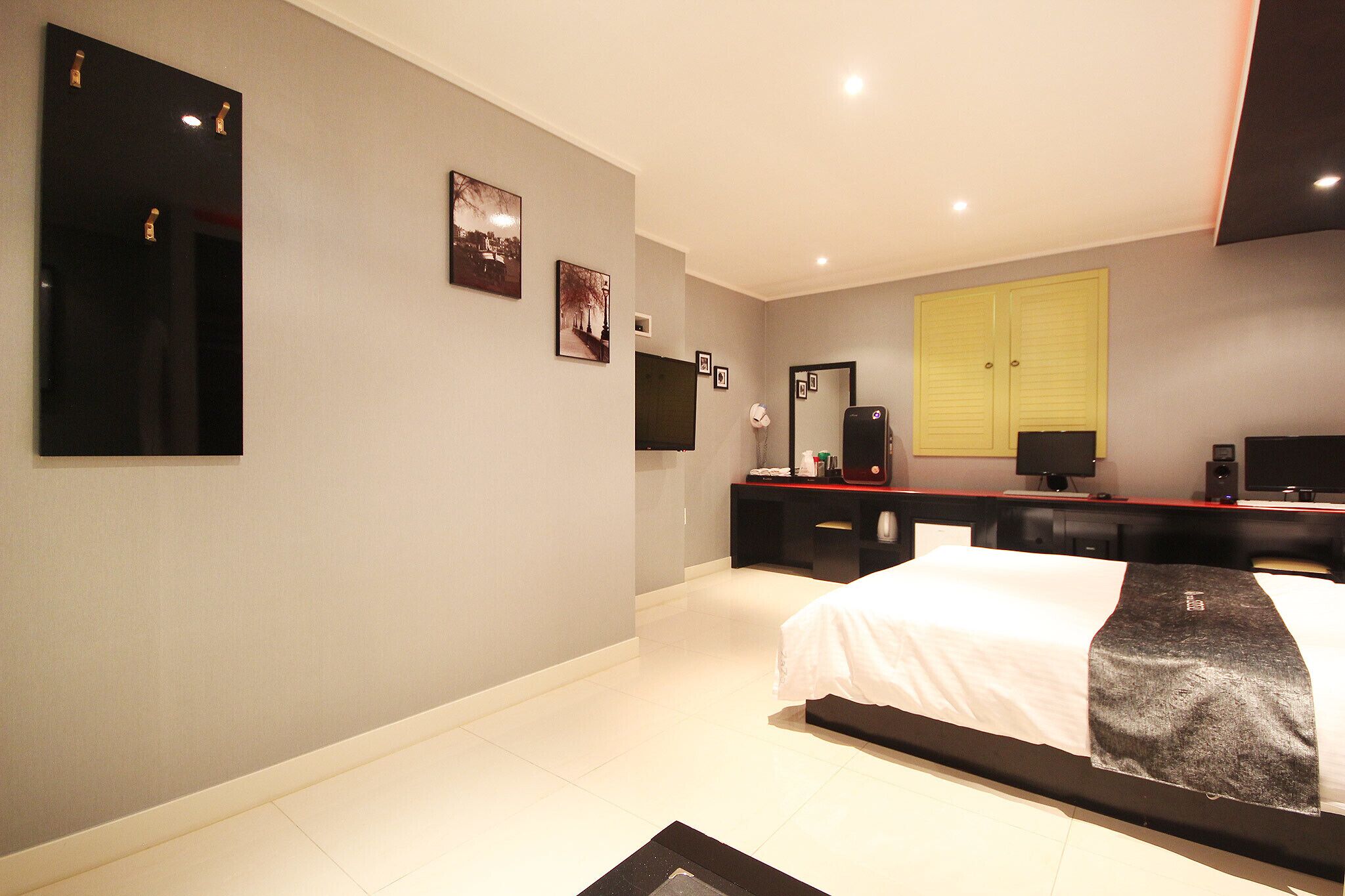 Gunsan Zaza Drive In Motel