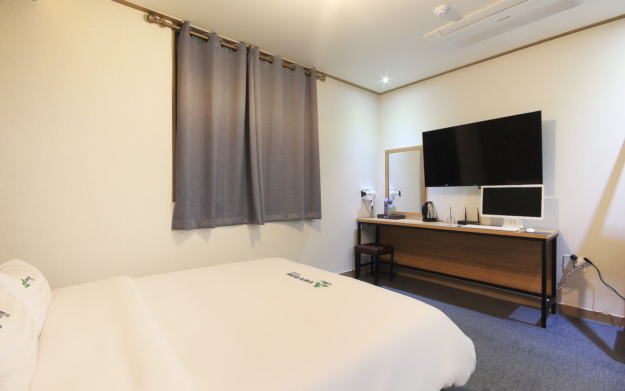 Gunsan Zaza Drive In Motel