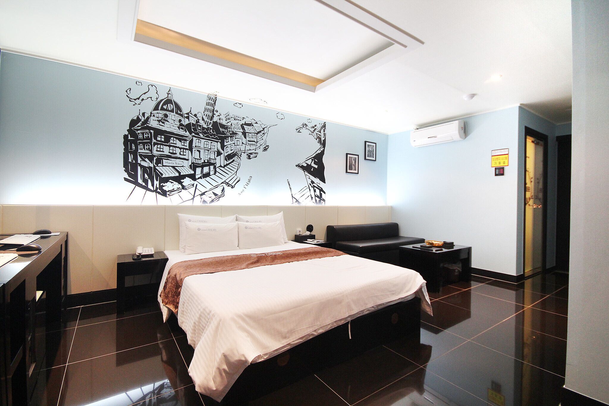 Gunsan Zaza Drive In Motel