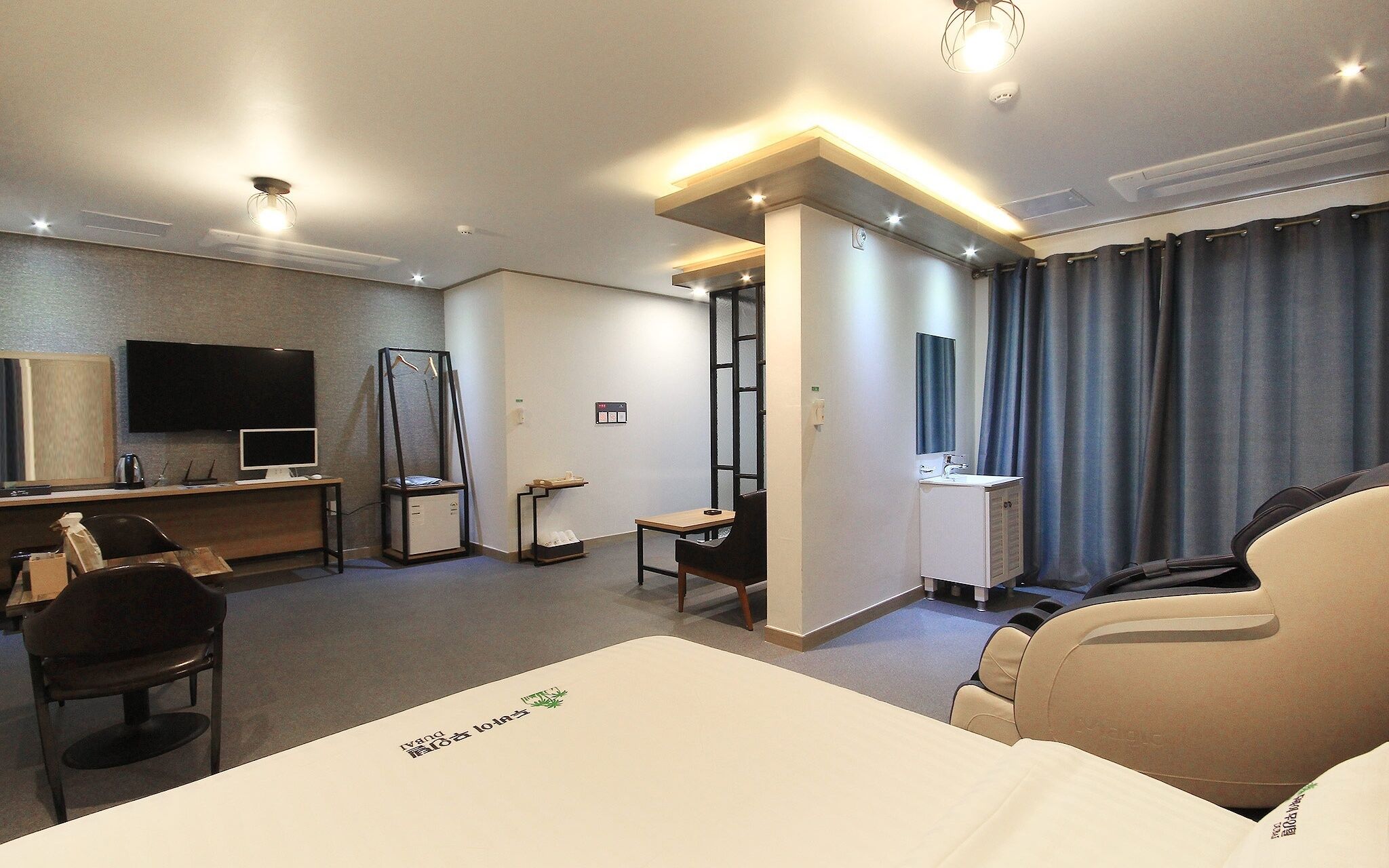 Gunsan Zaza Drive In Motel