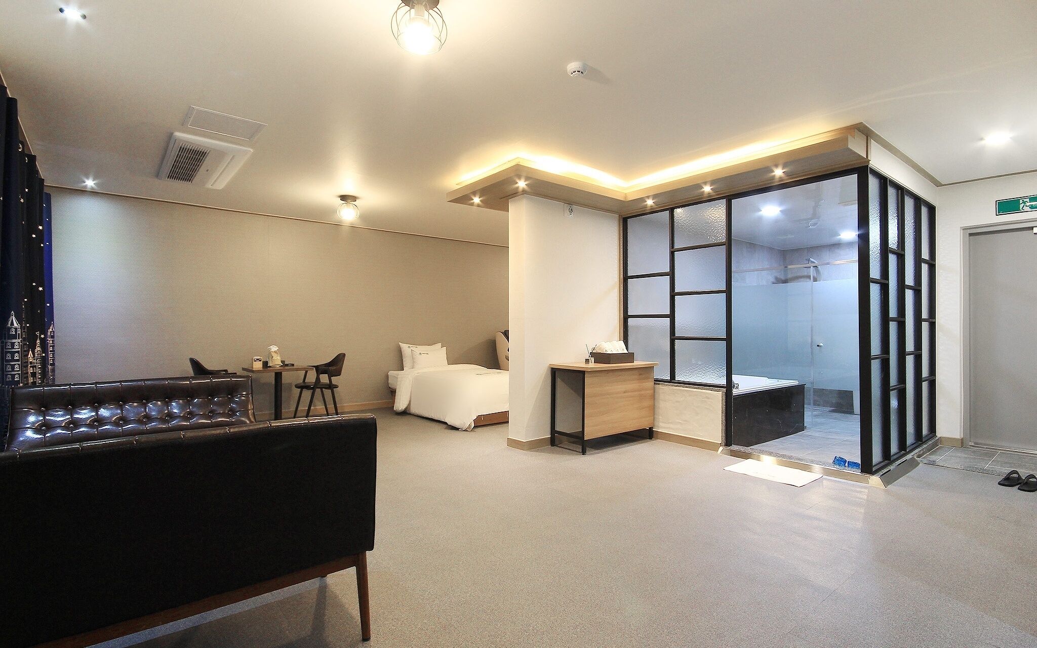 Gunsan Zaza Drive In Motel