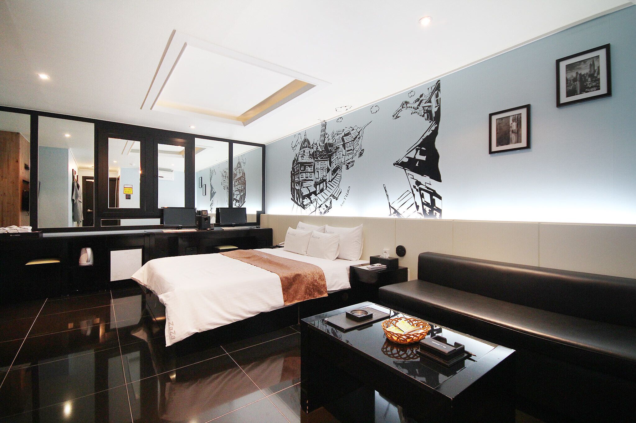 Gunsan Zaza Drive In Motel