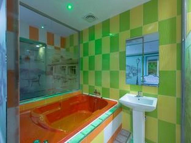 Tower Palace Tourist Hotel