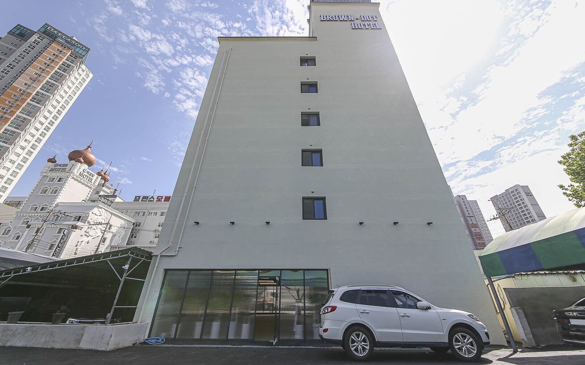 Brown Dot Hotel Sinan