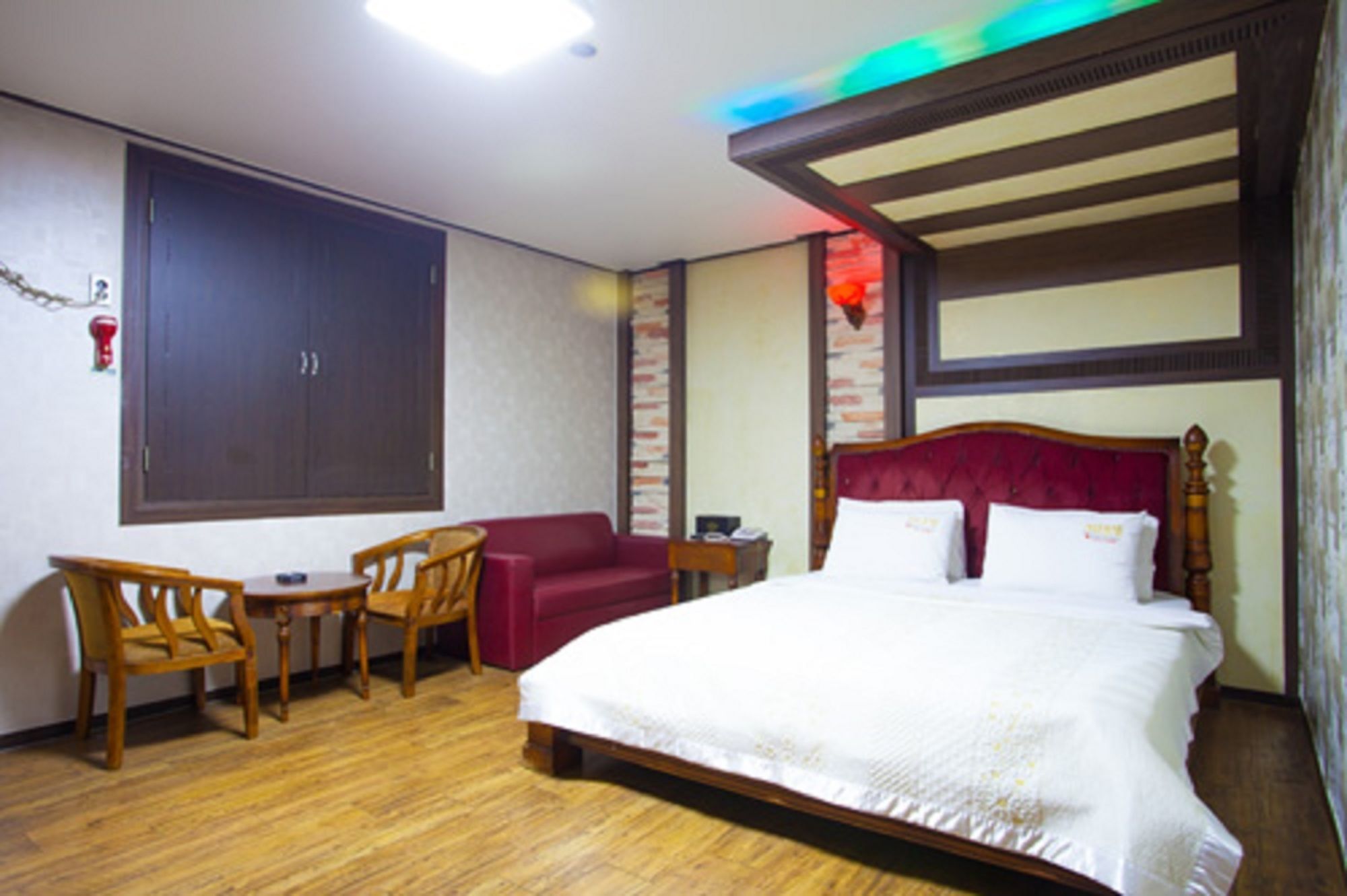 Goodstay Hotel Banana