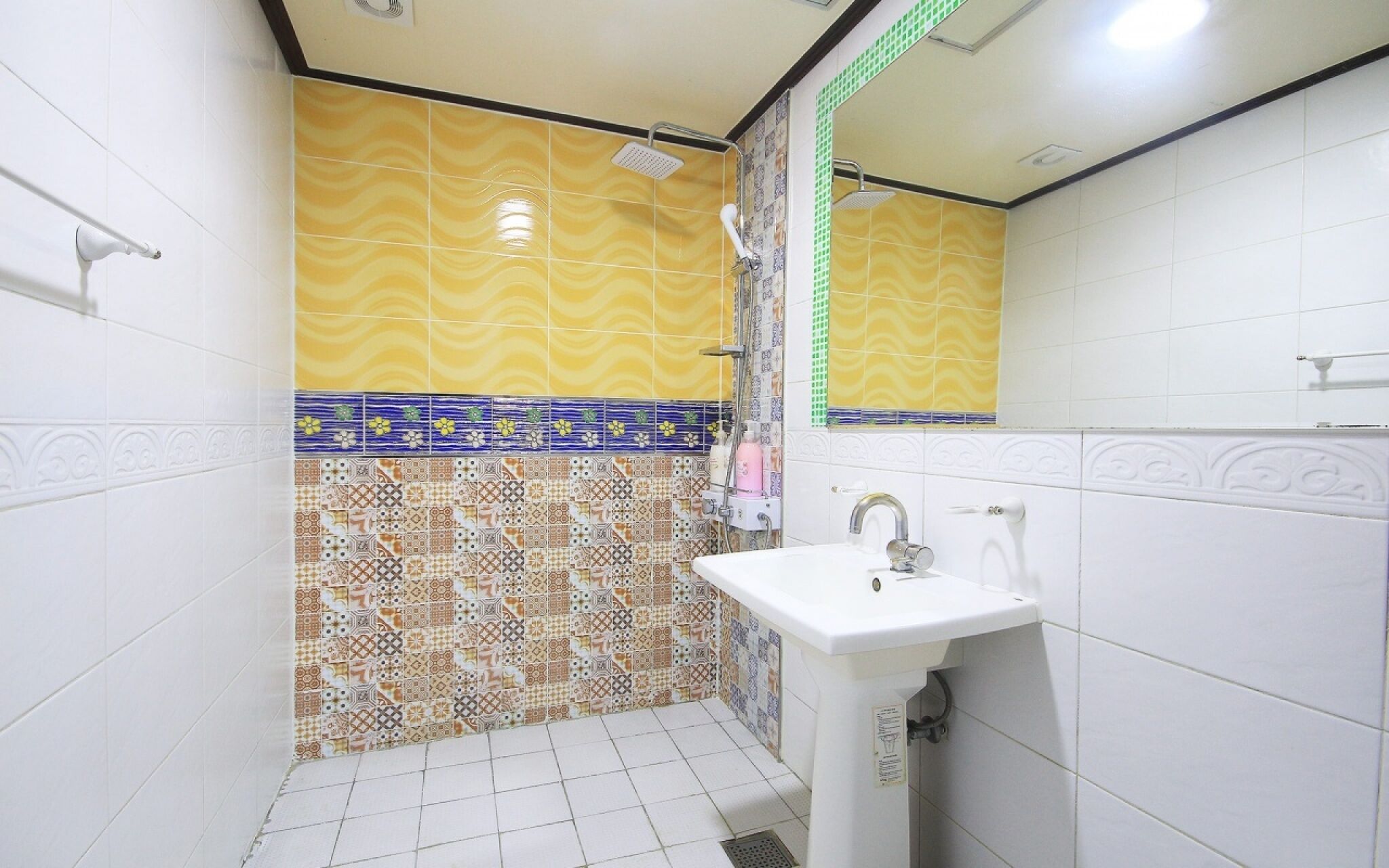 Gwangju Chungjangro Jasmine