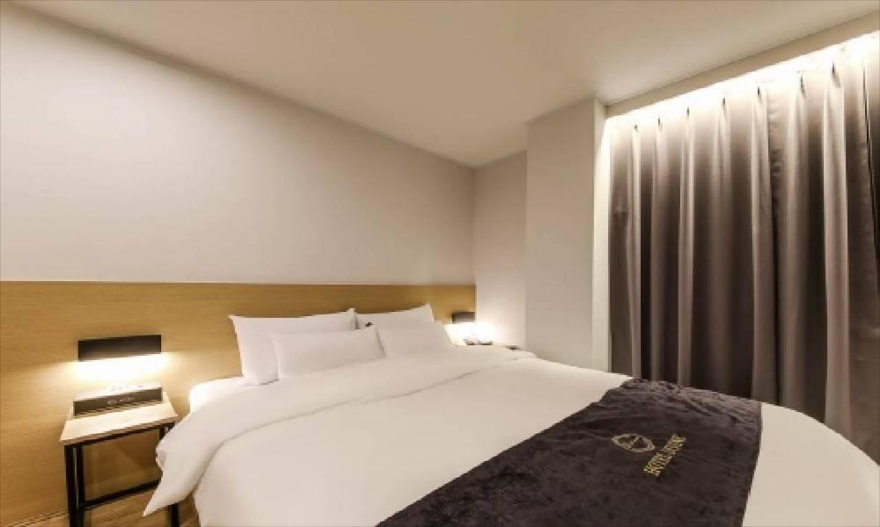 Gwangju Divine Hotel