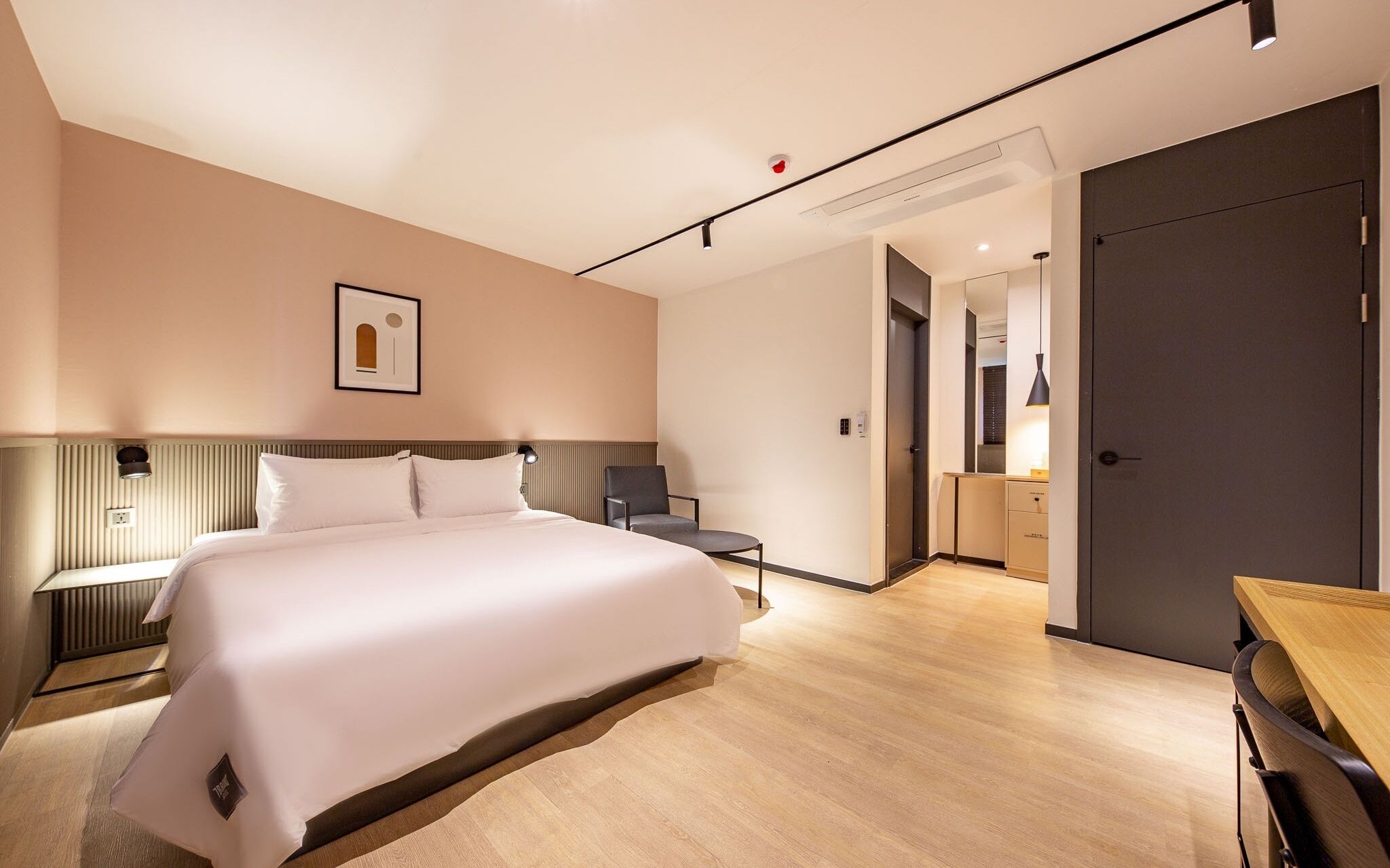 Gwangju Hotel Seven Bricks