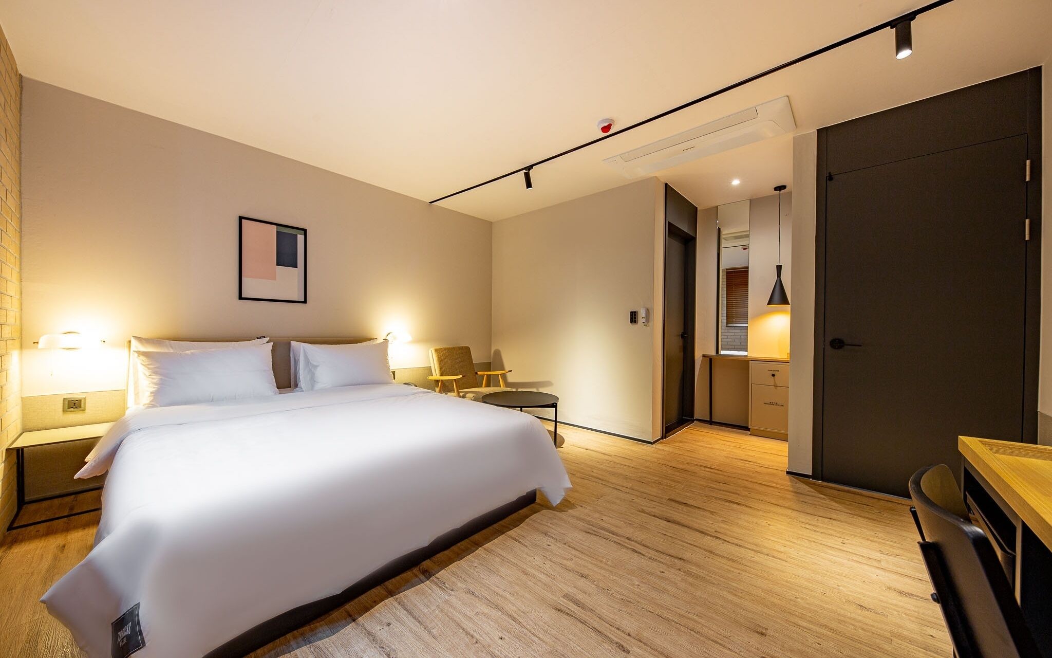Gwangju Hotel Seven Bricks