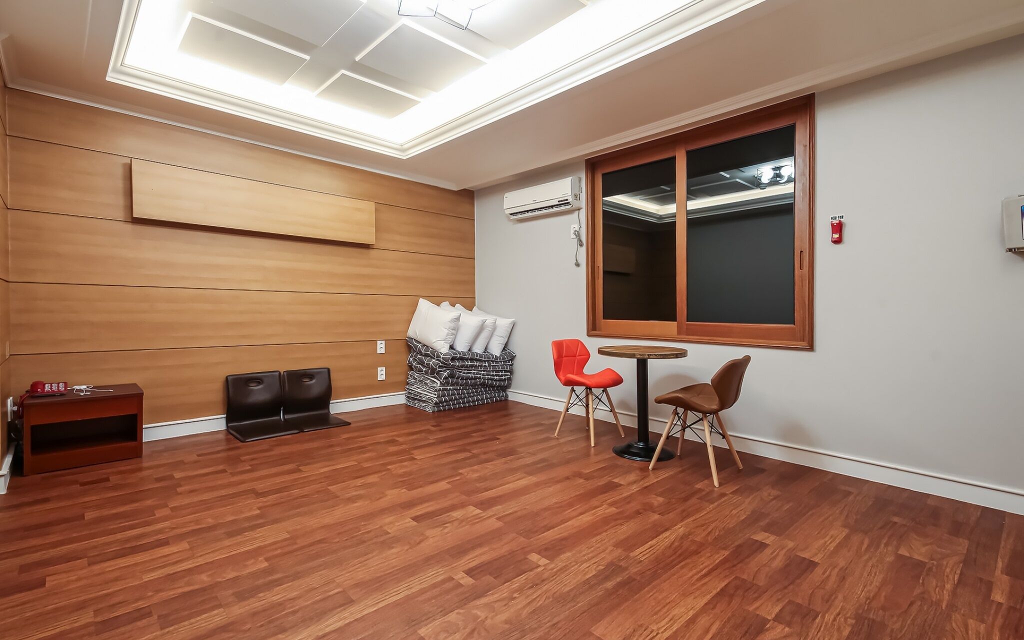 Gwangju Sangmu Alice Business Hotel