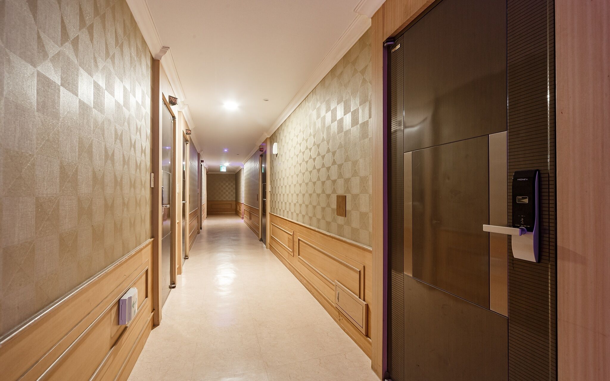 Gwangju Sangmu Alice Business Hotel