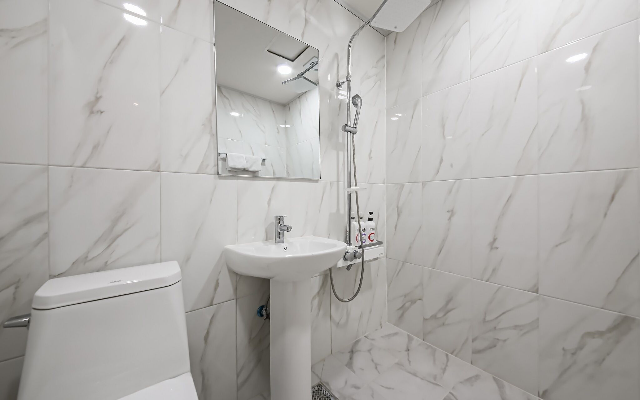 Gwangju Sangmu Alice Business Hotel