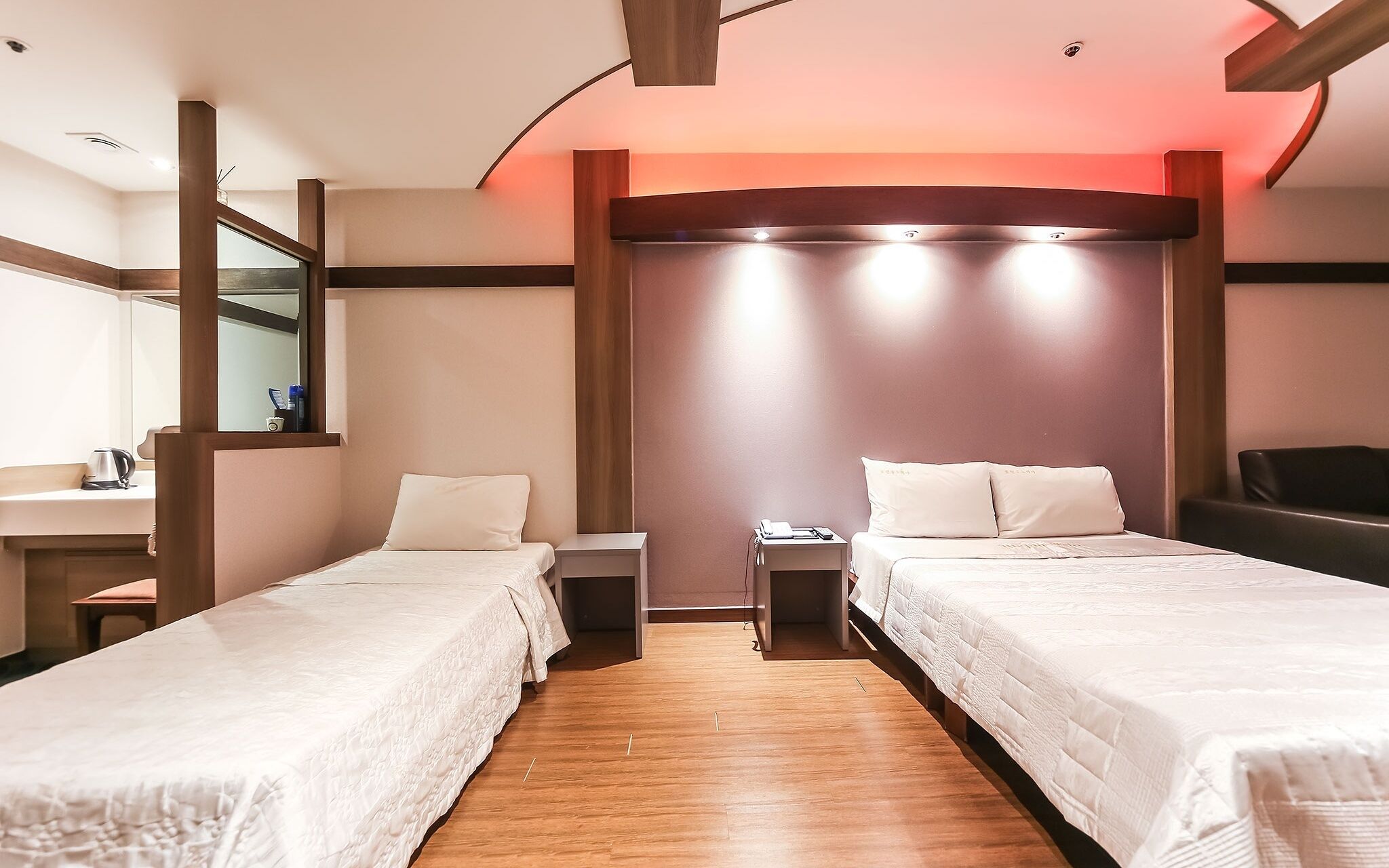 Gwangju Sangmu Hotel Utopia