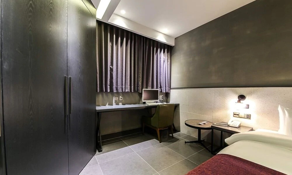 Gwangju Songjeong Hotel The Sol