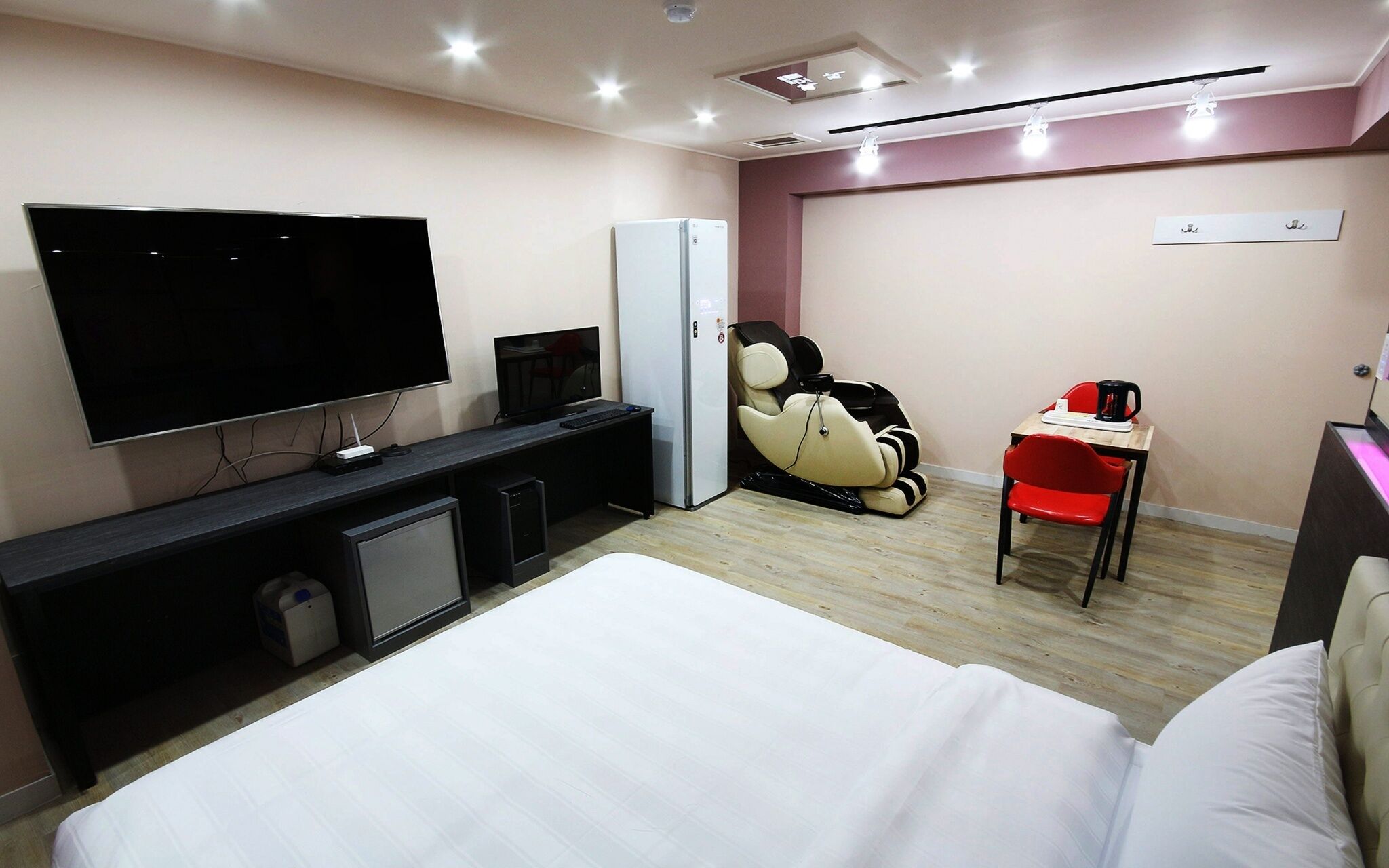 Gwangju Yangdong Jjak