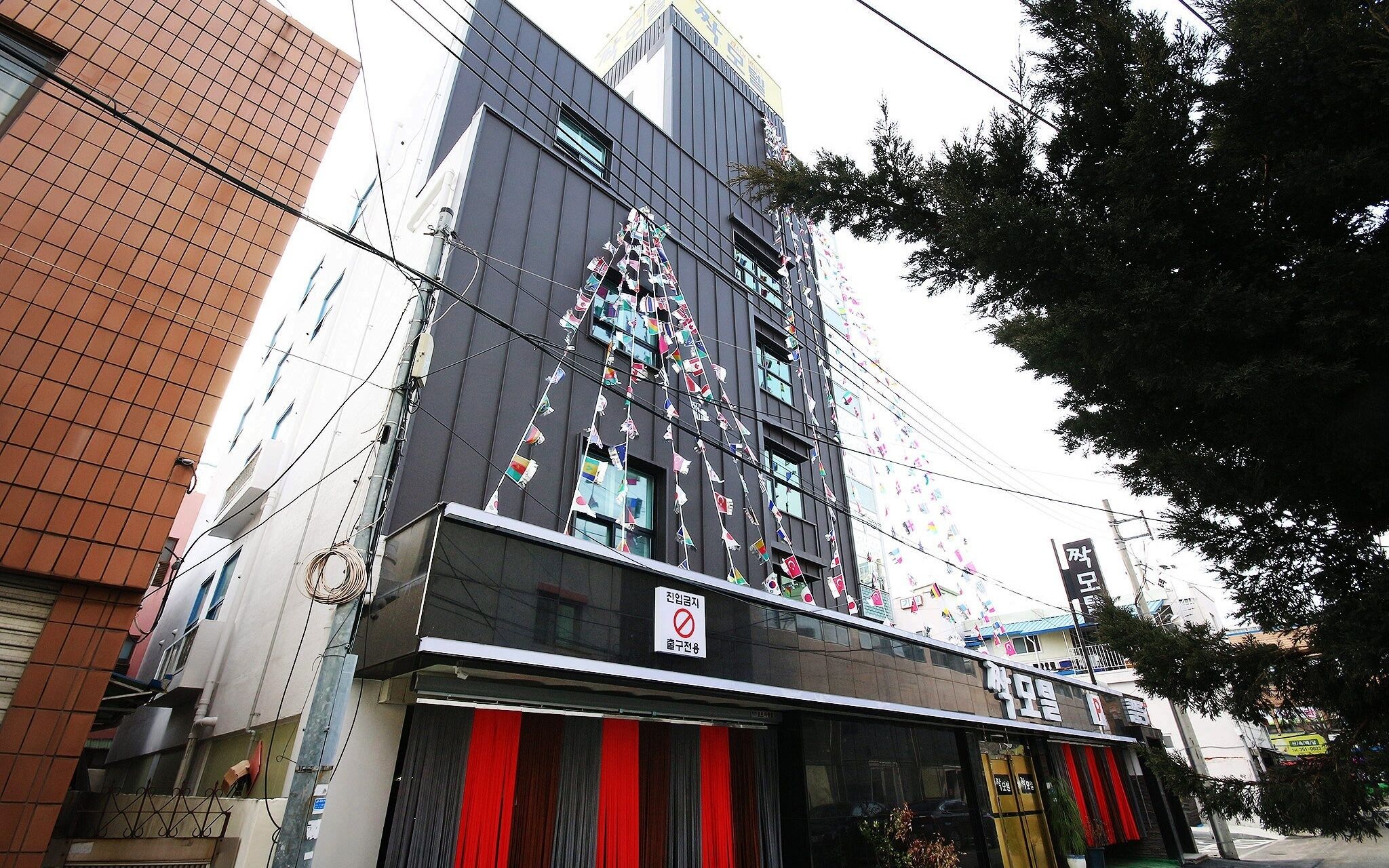 Gwangju Yangdong Jjak