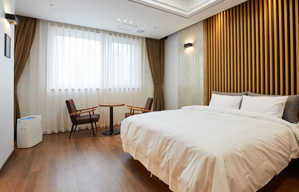 Noble Stay Hotel