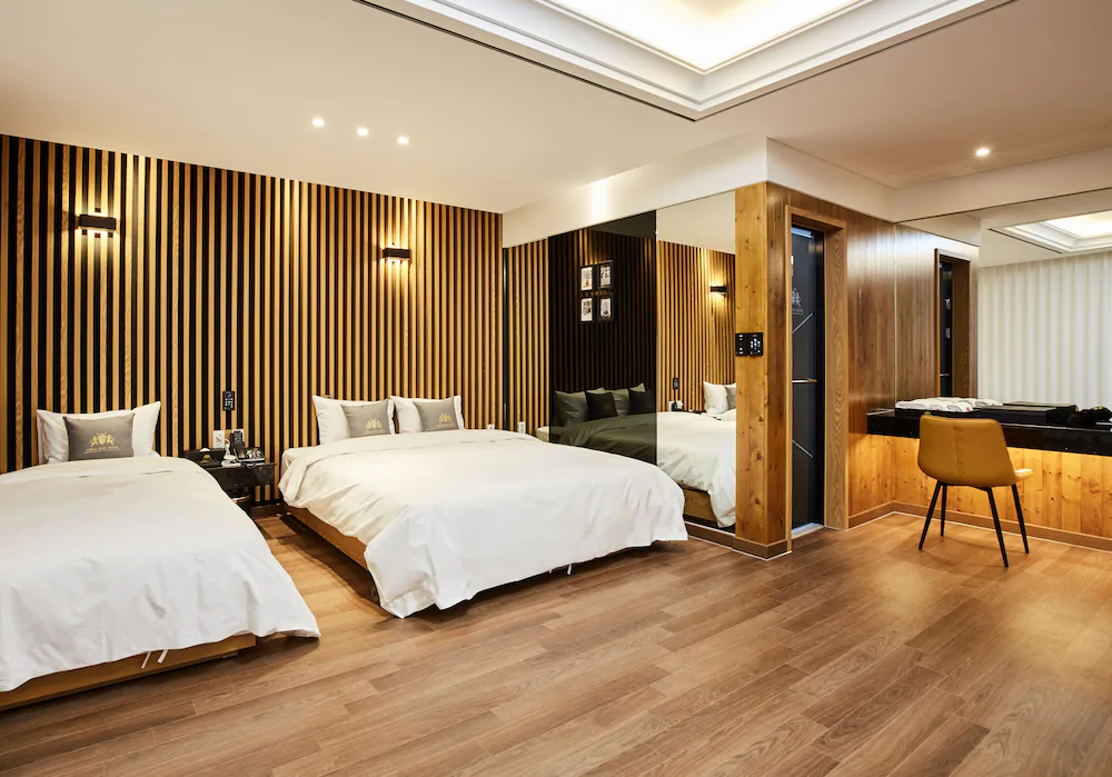 Noble Stay Hotel