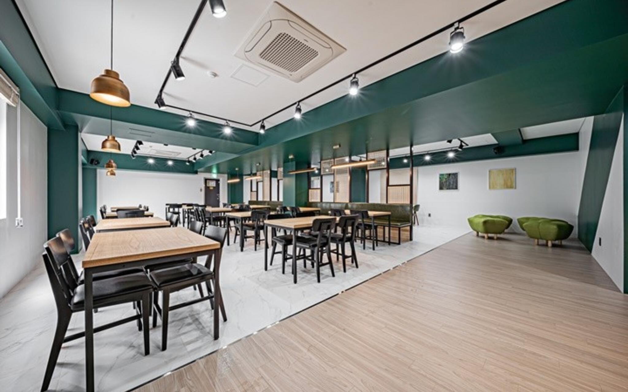 Urban Life Hotel