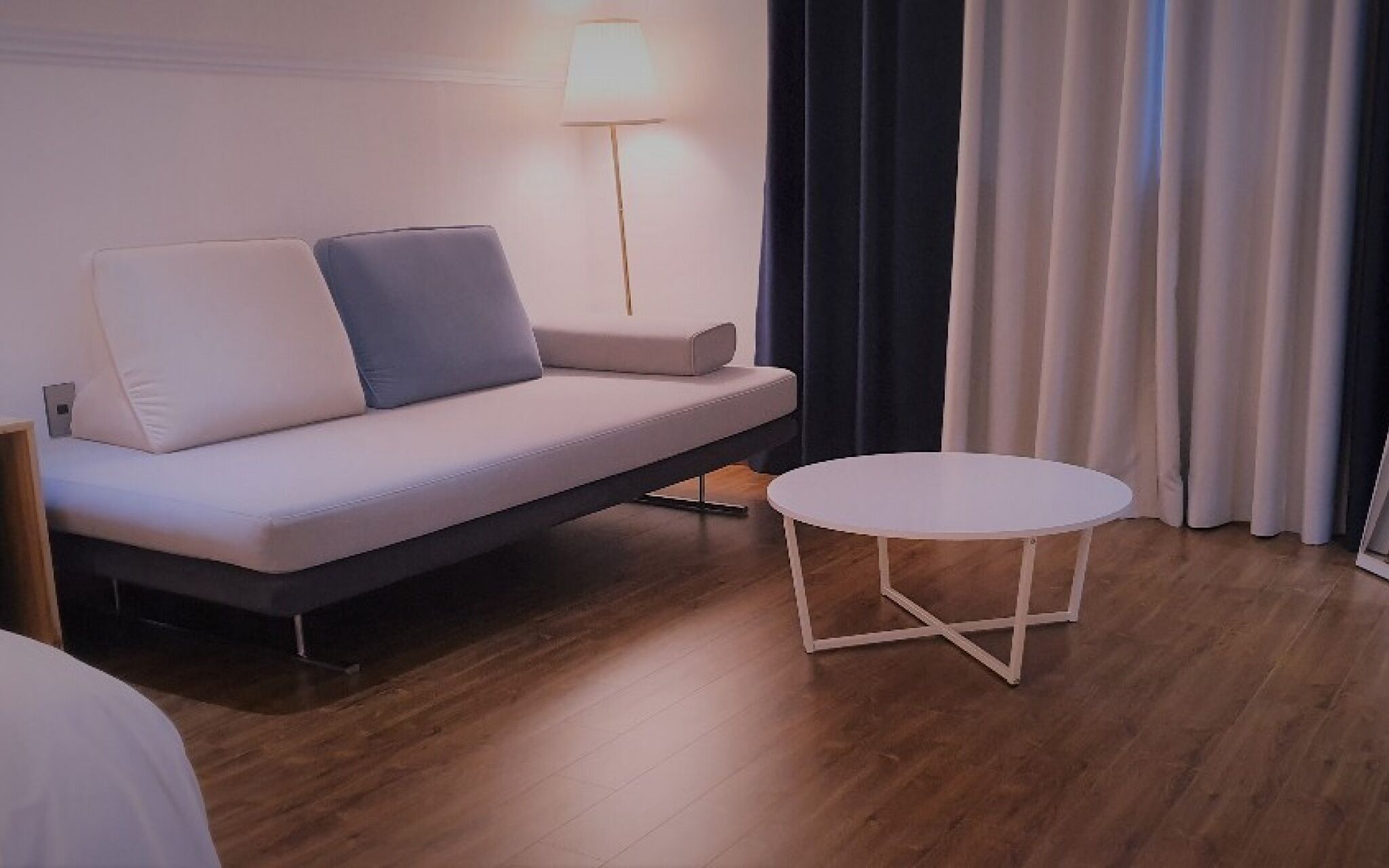 Urban Life Hotel