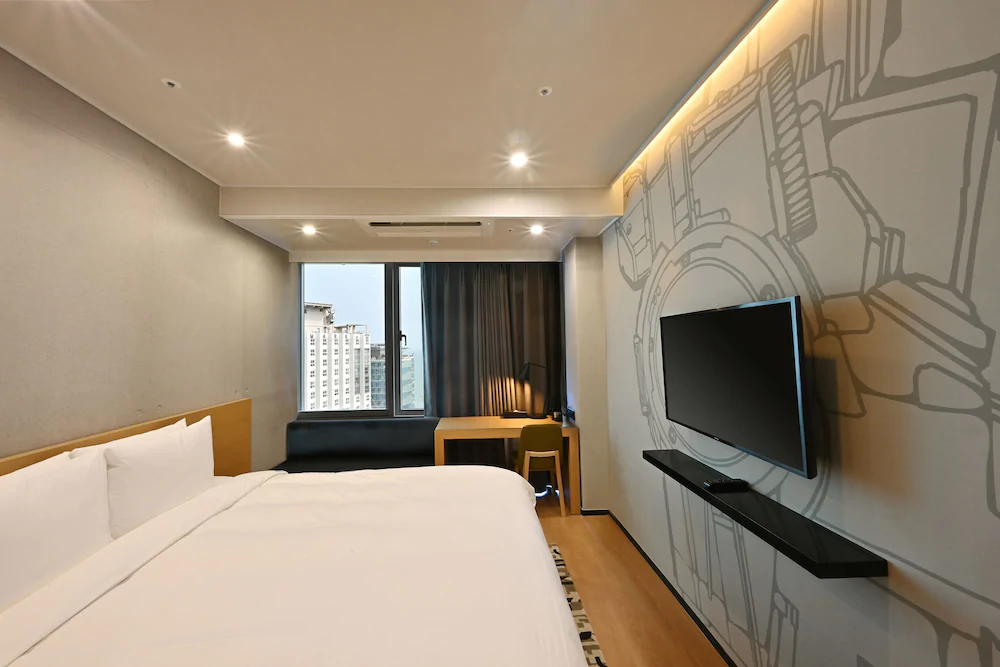 Golden Tulip Haeundae Hotel & Suites