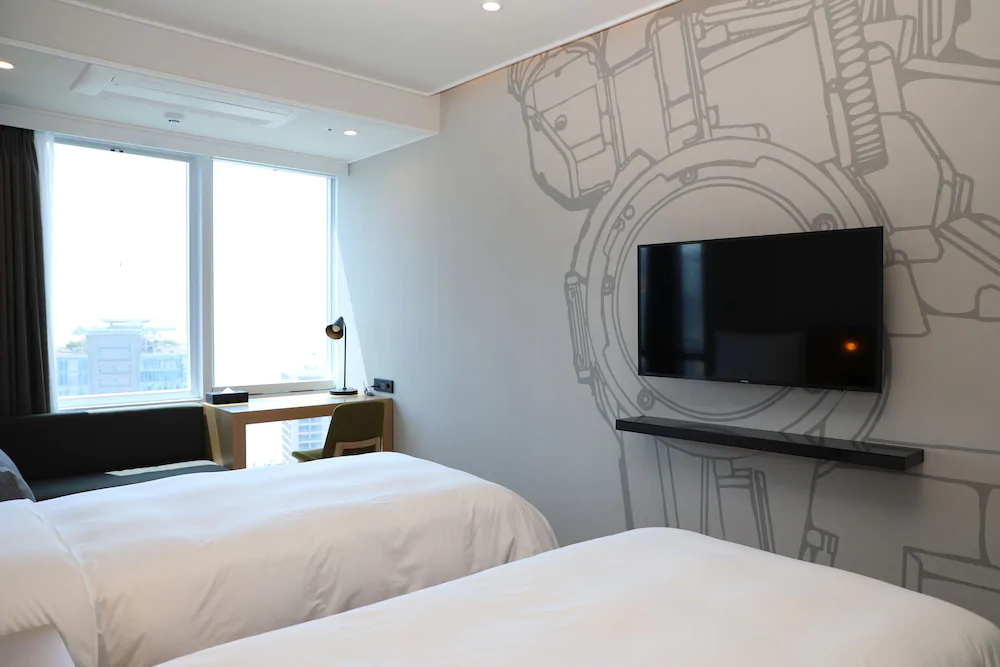 Golden Tulip Haeundae Hotel & Suites