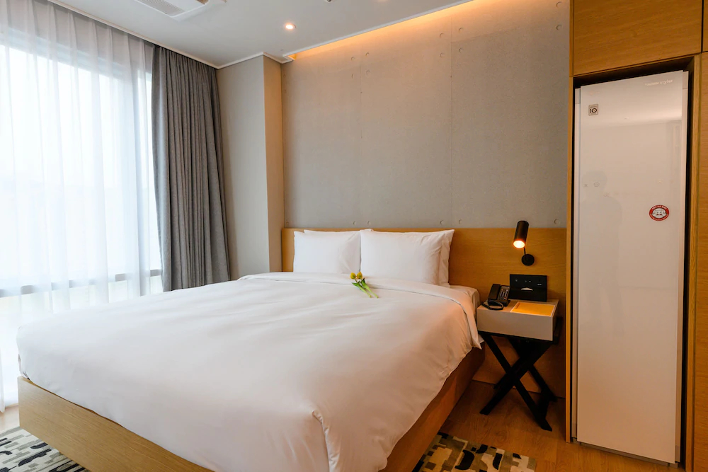 Golden Tulip Haeundae Hotel & Suites