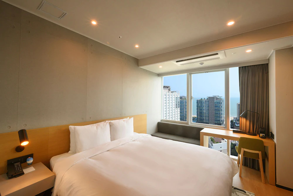 Golden Tulip Haeundae Hotel & Suites