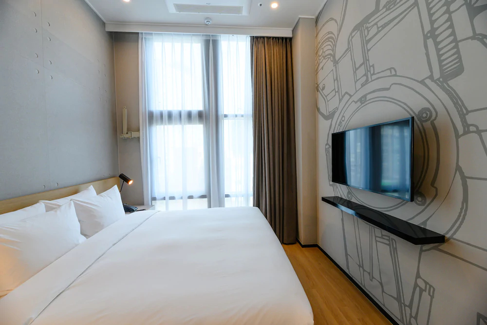 Golden Tulip Haeundae Hotel & Suites