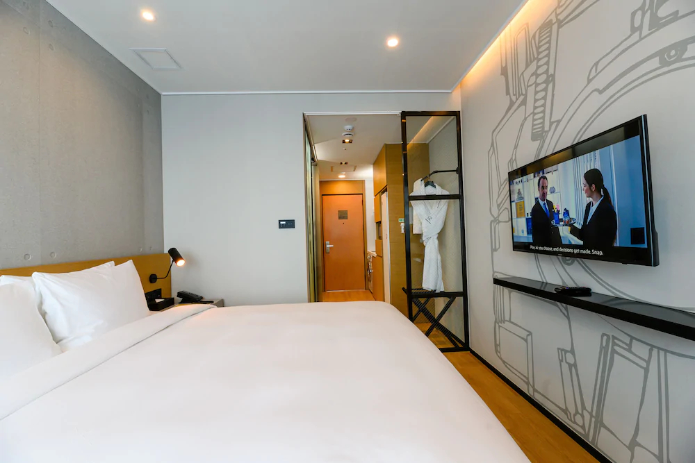Golden Tulip Haeundae Hotel & Suites