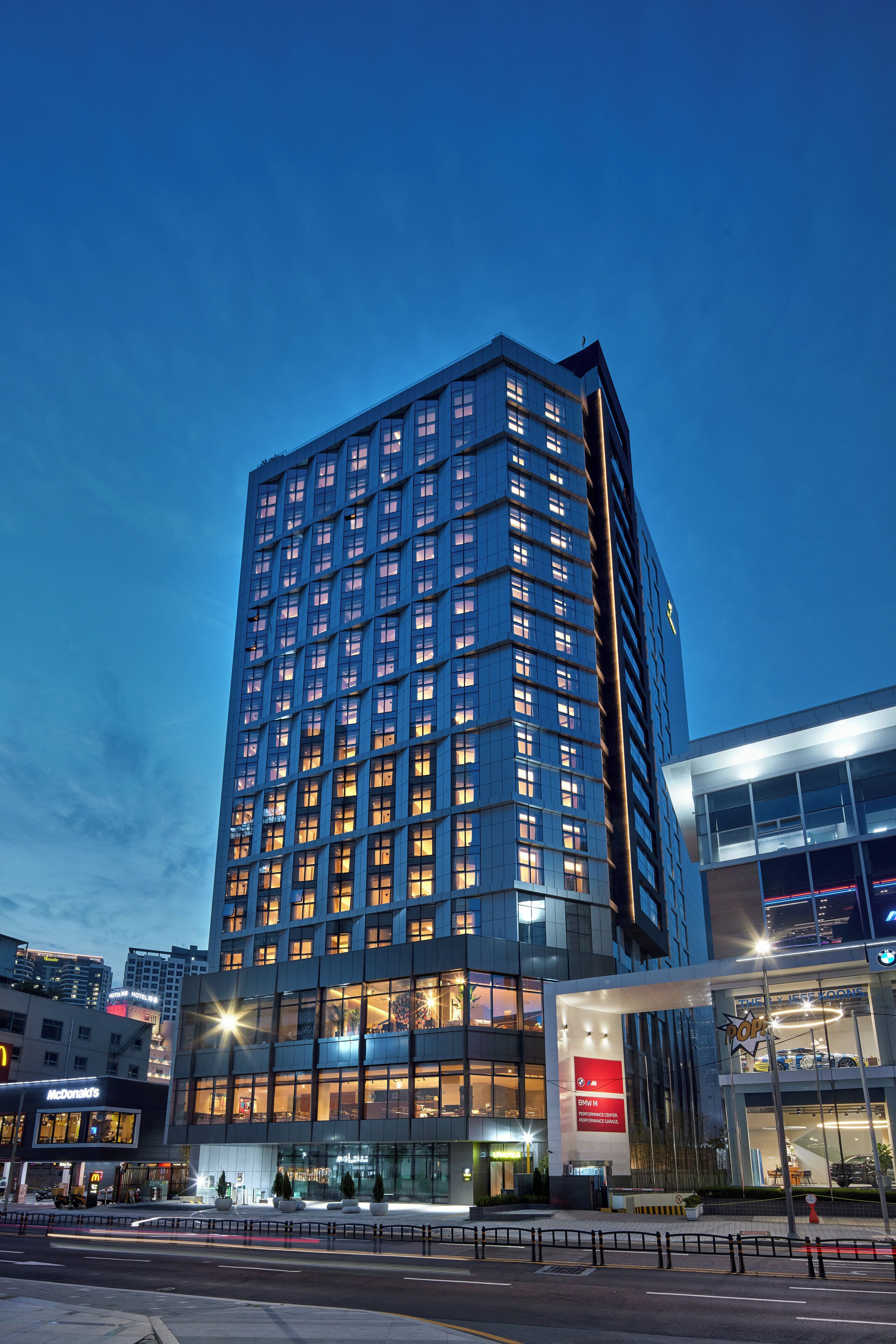 L7 Haeundae by Lotte