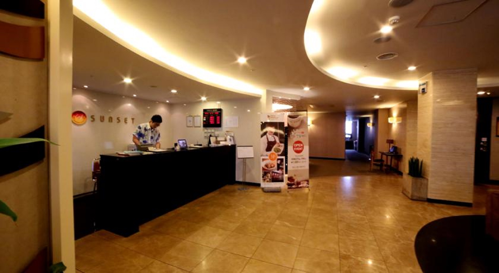 Sunset Hotel