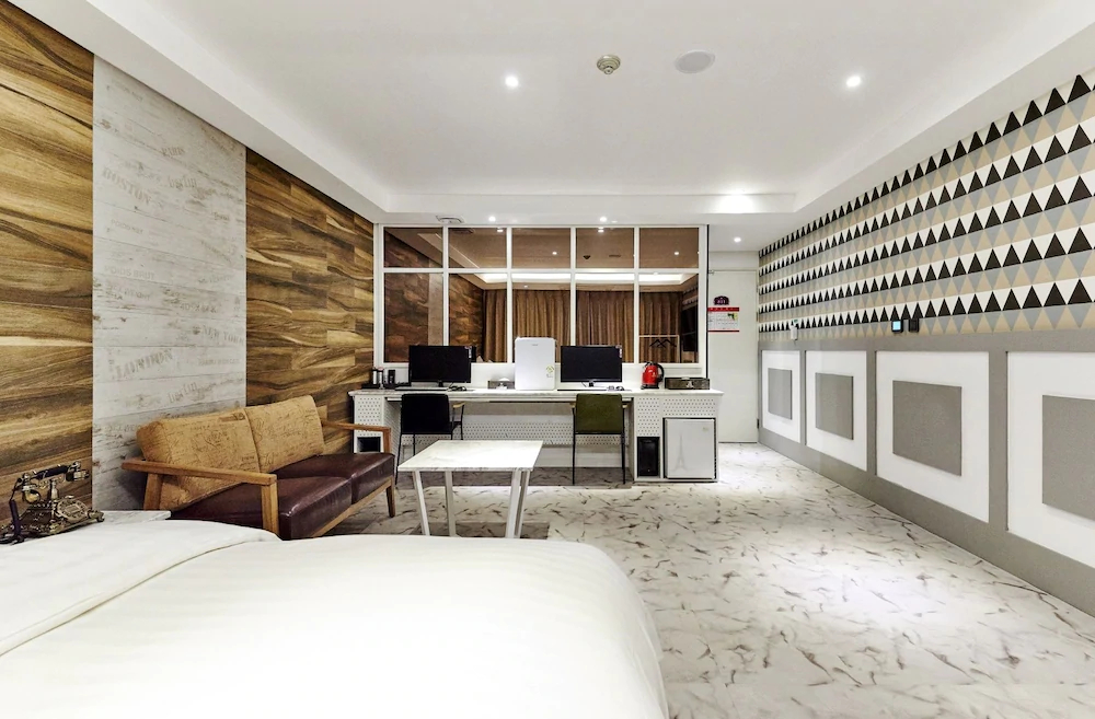 Hotel The Class