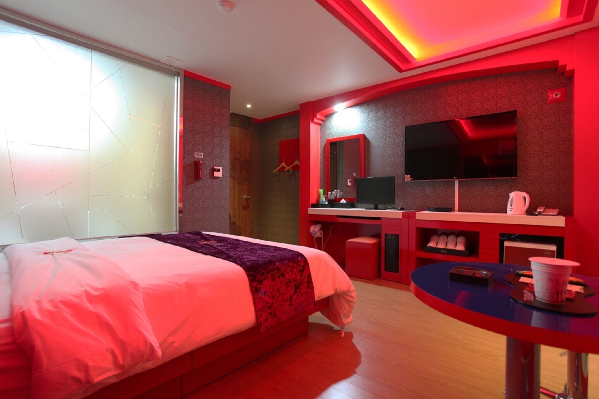 Icheon J Hotel