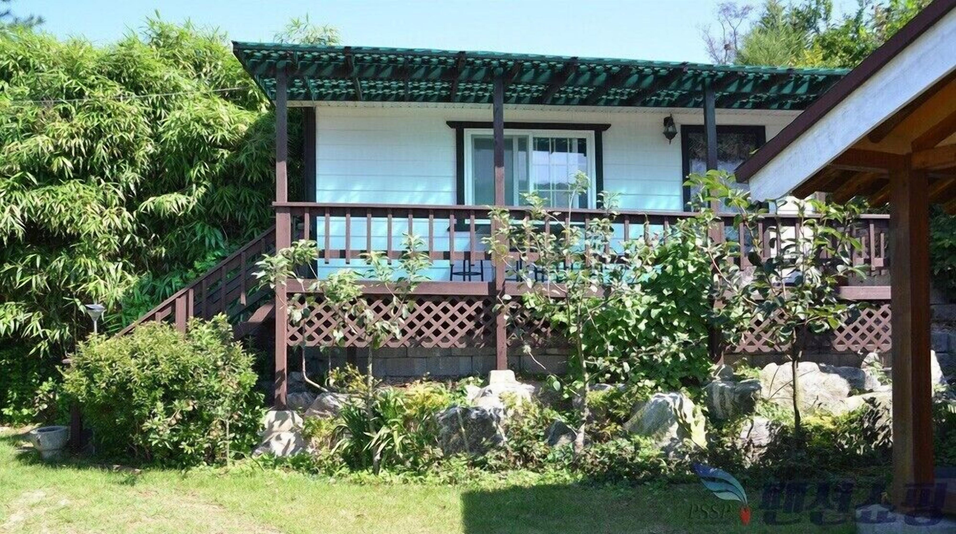 10 Ripo Yeonga Pension