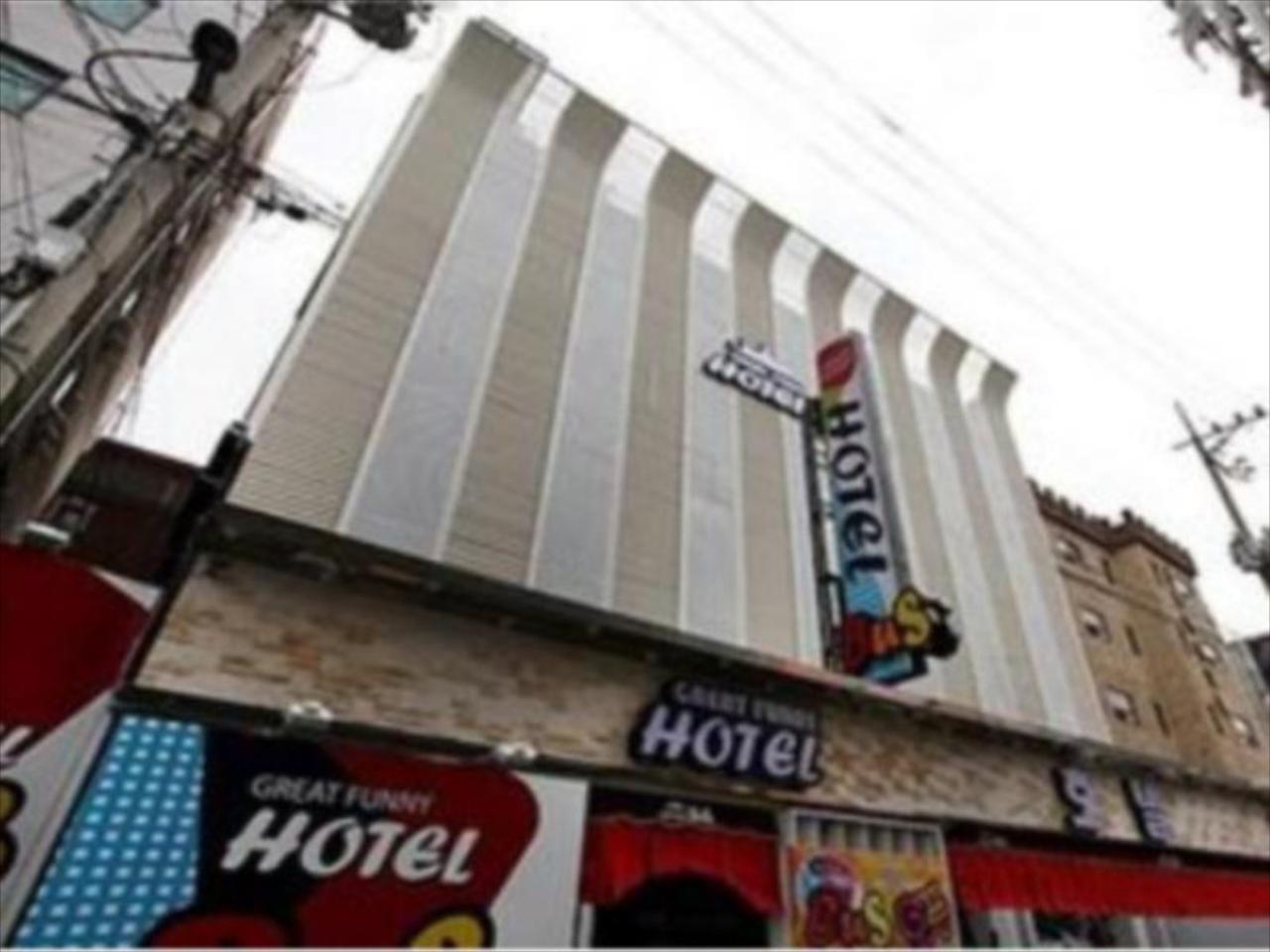 Bus Hotel