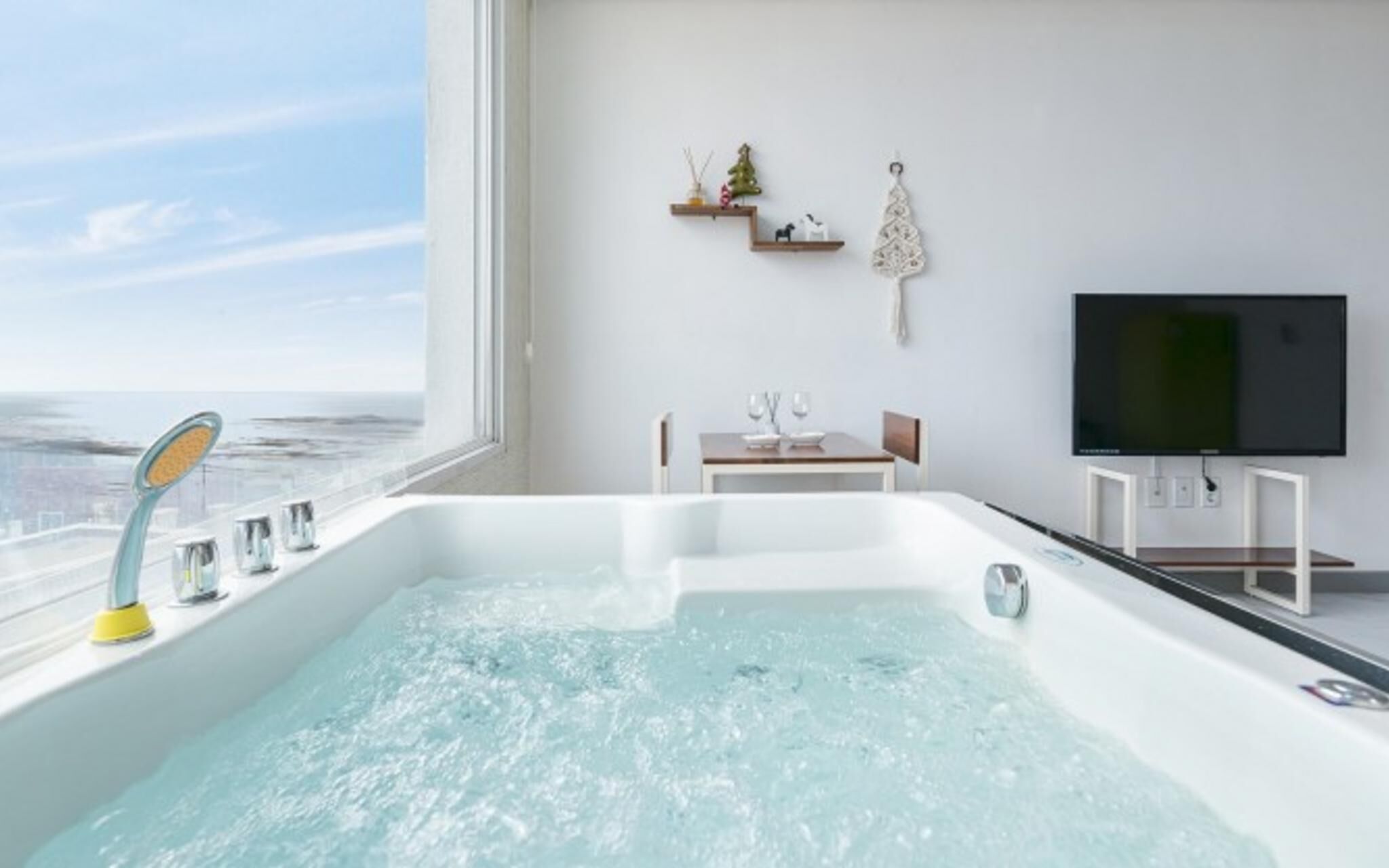 Daebudo Gallery Spa Pension