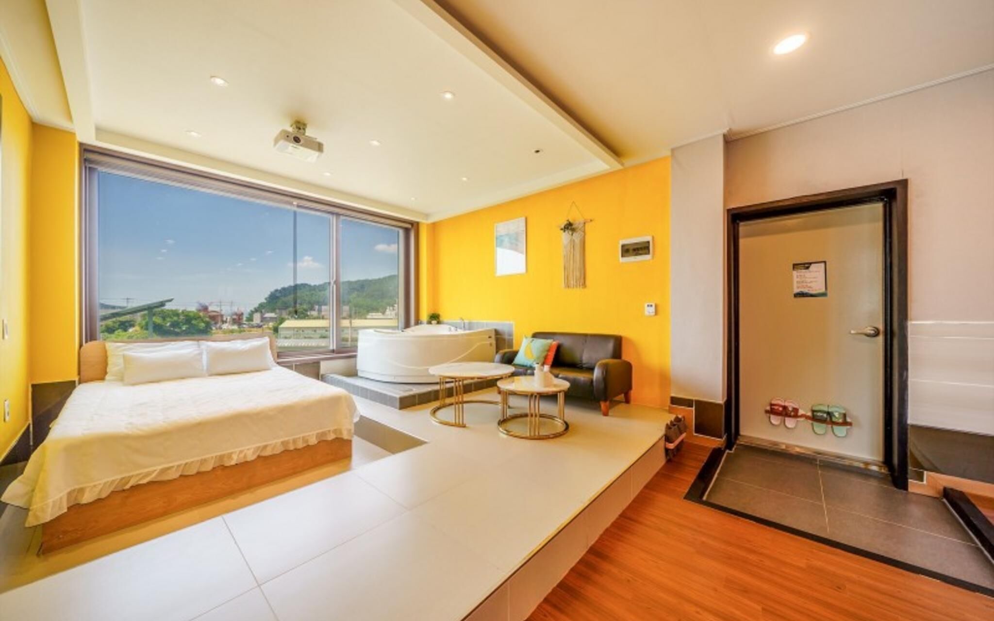 Daebudo Gallery Spa Pension