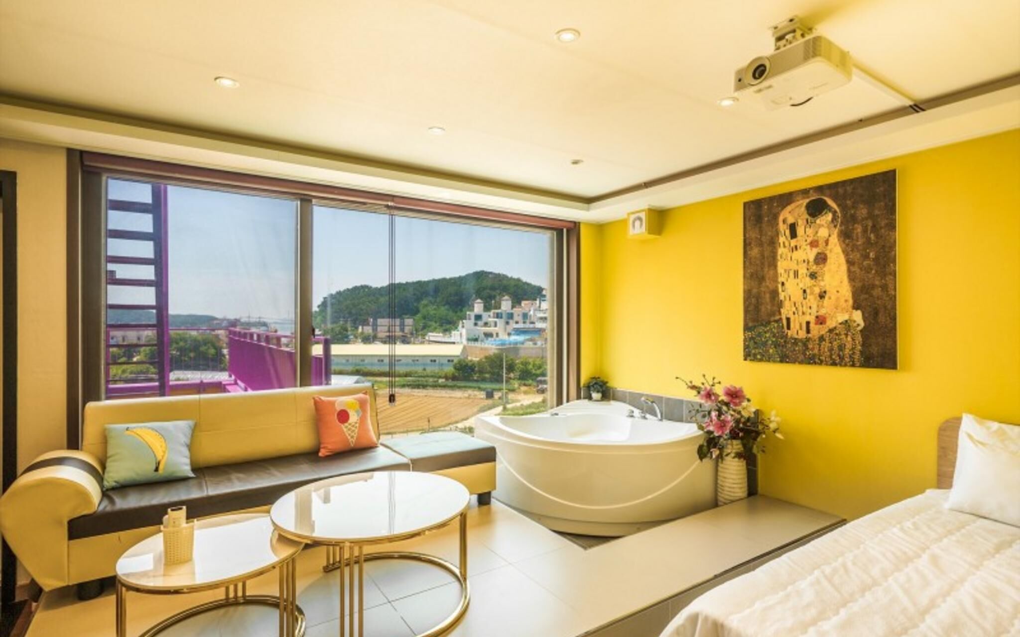 Daebudo Gallery Spa Pension