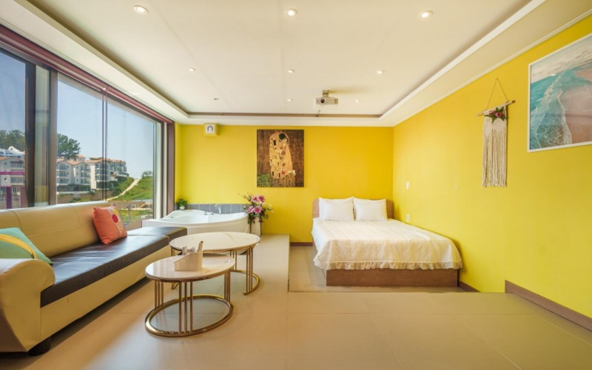 Daebudo Gallery Spa Pension