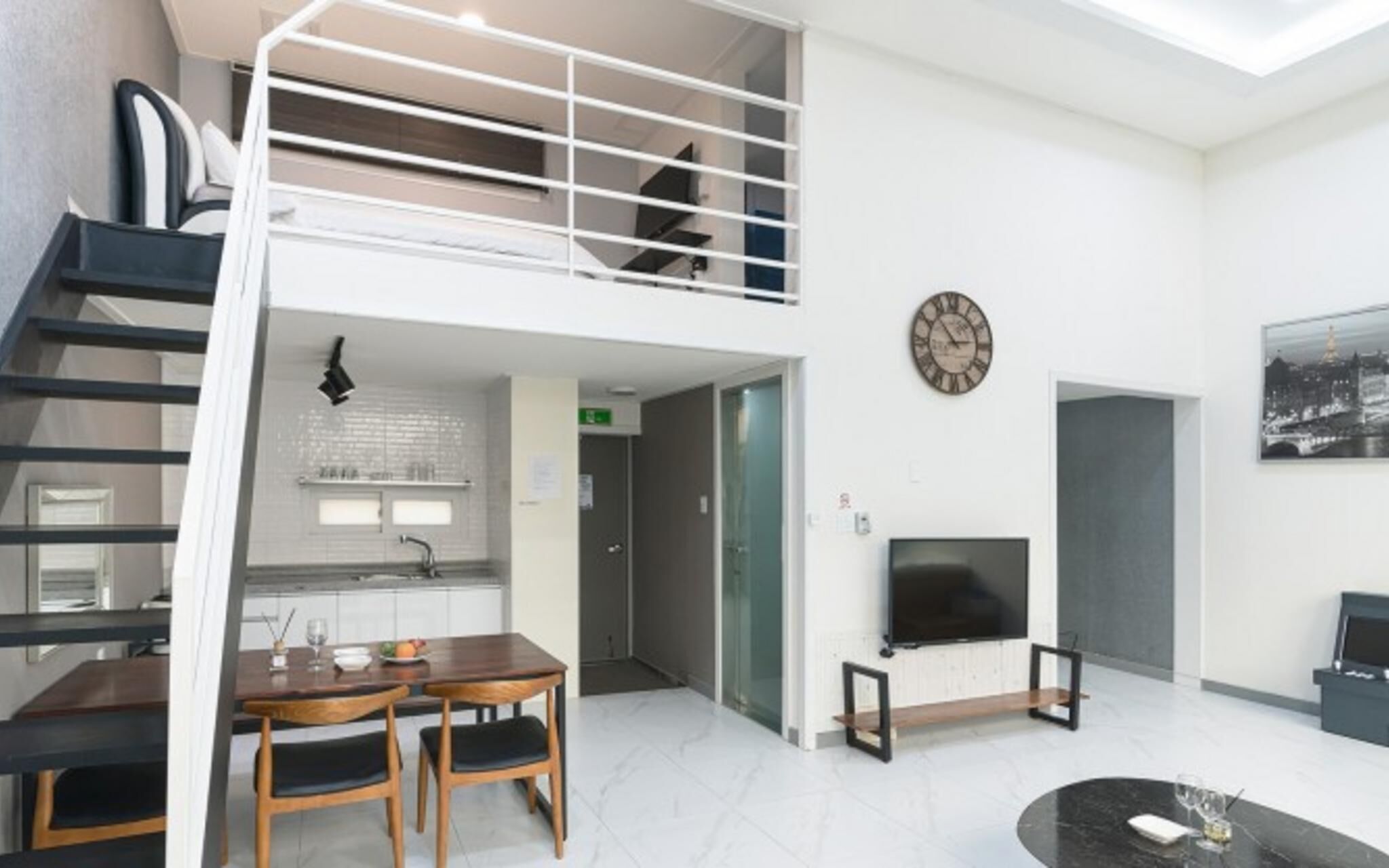 Daebudo Gallery Spa Pension