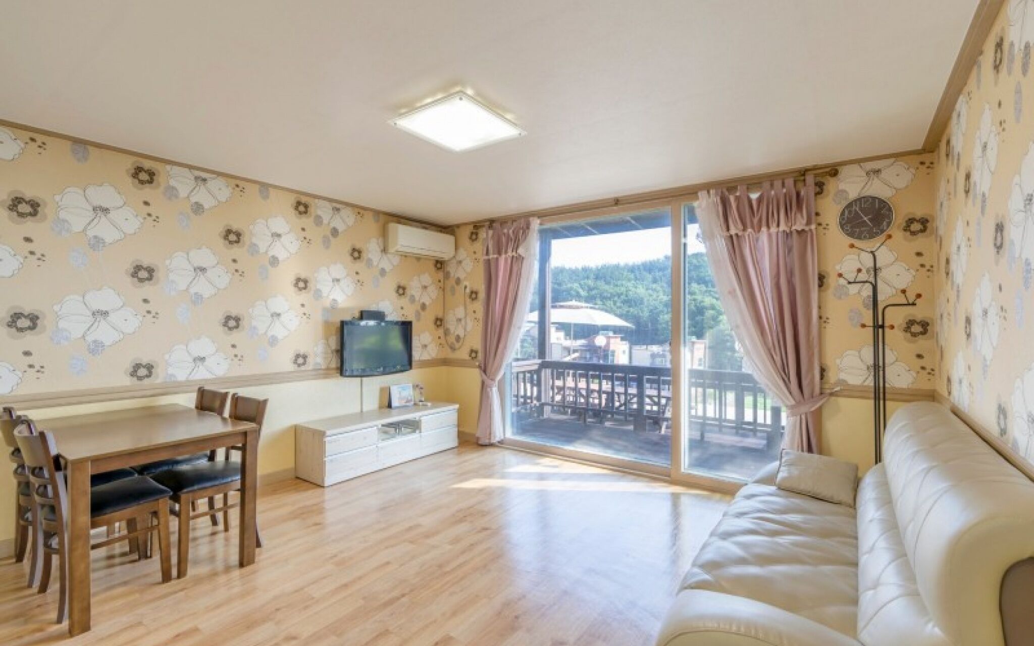 Daebudo Grand Blue Pension