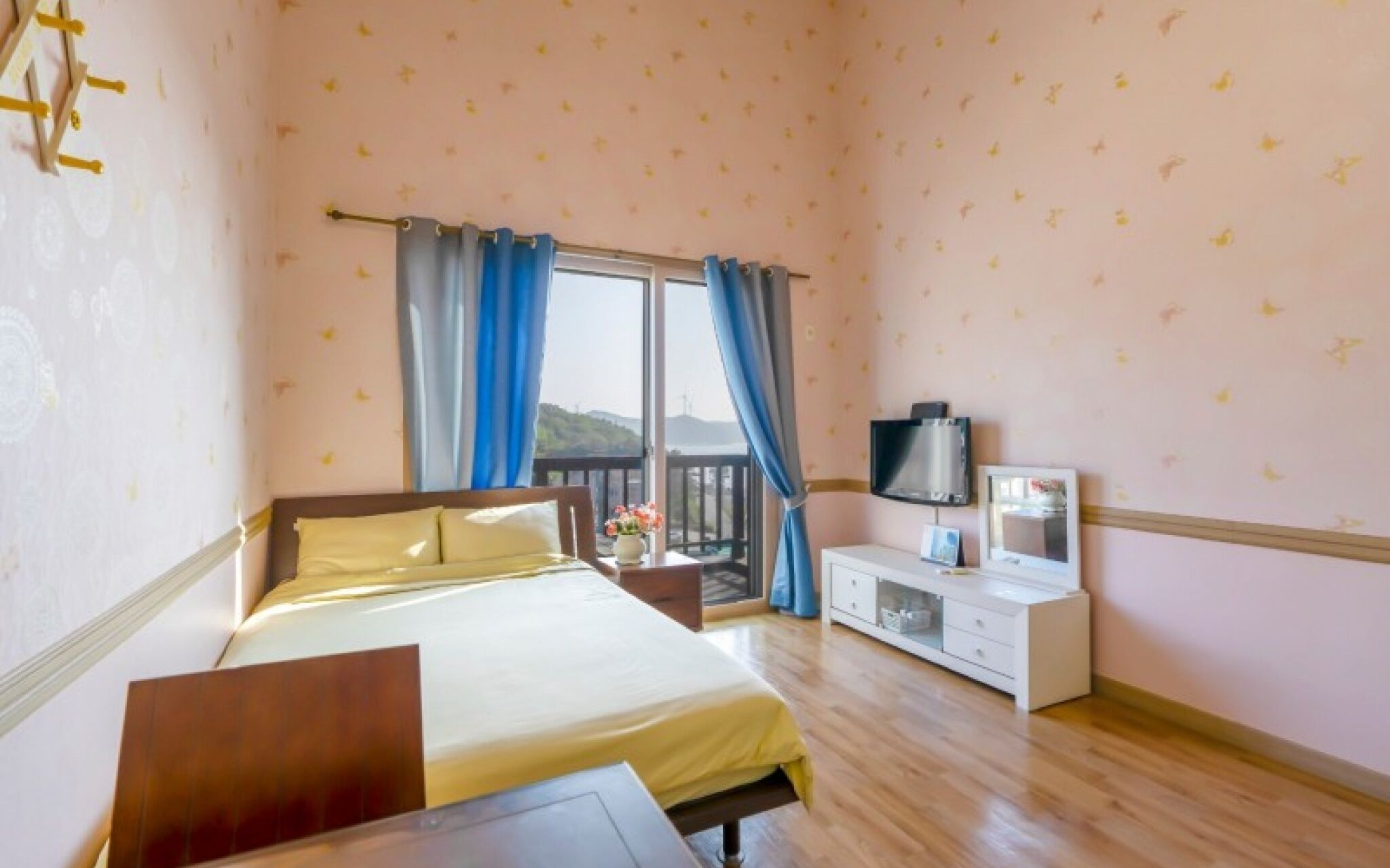 Daebudo Grand Blue Pension