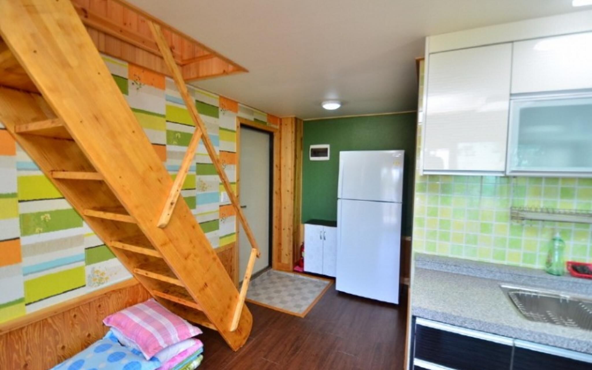 Daebudo Rainbow Pension