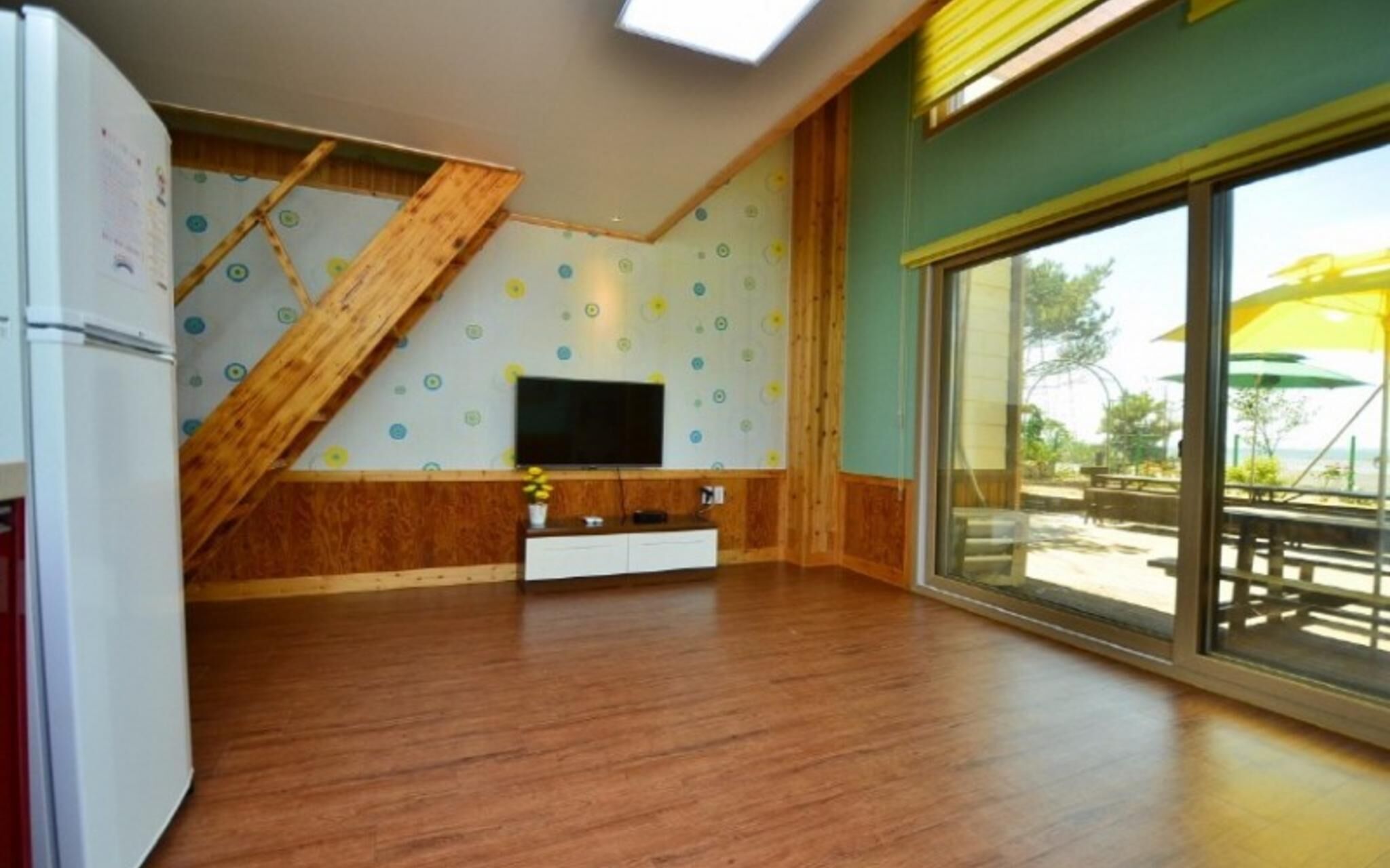 Daebudo Rainbow Pension